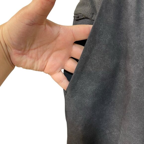 Lululemon License To Train Pant 30” Graphite Grey Elastic Waist Zip Pocket M - Picture 3 of 8